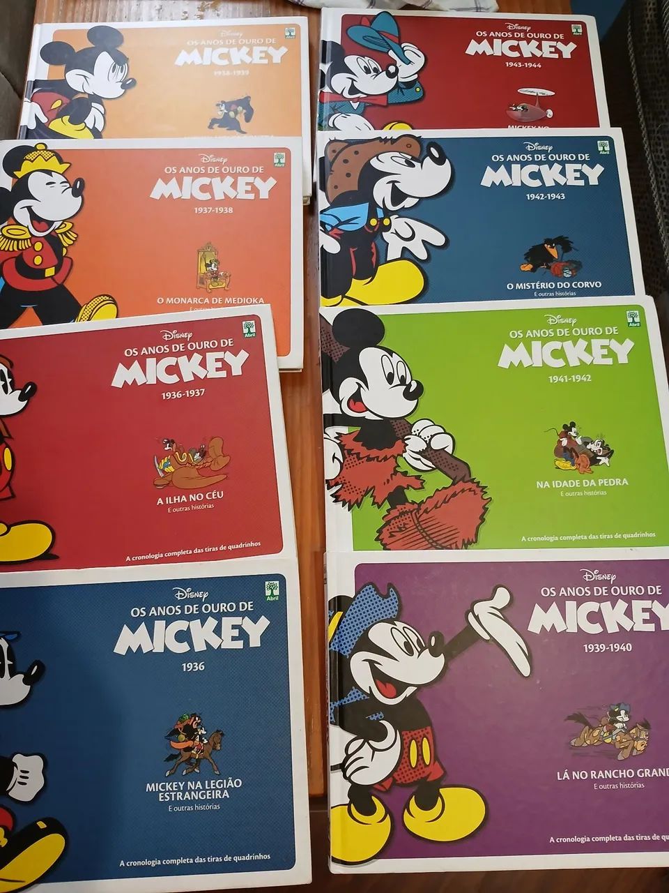 Os anos de ouro de Mickey editora Abril 14 volumes - Foto 3