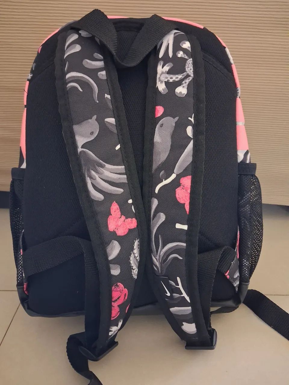 mochila pequena nike nova original imperdivel - Foto 3