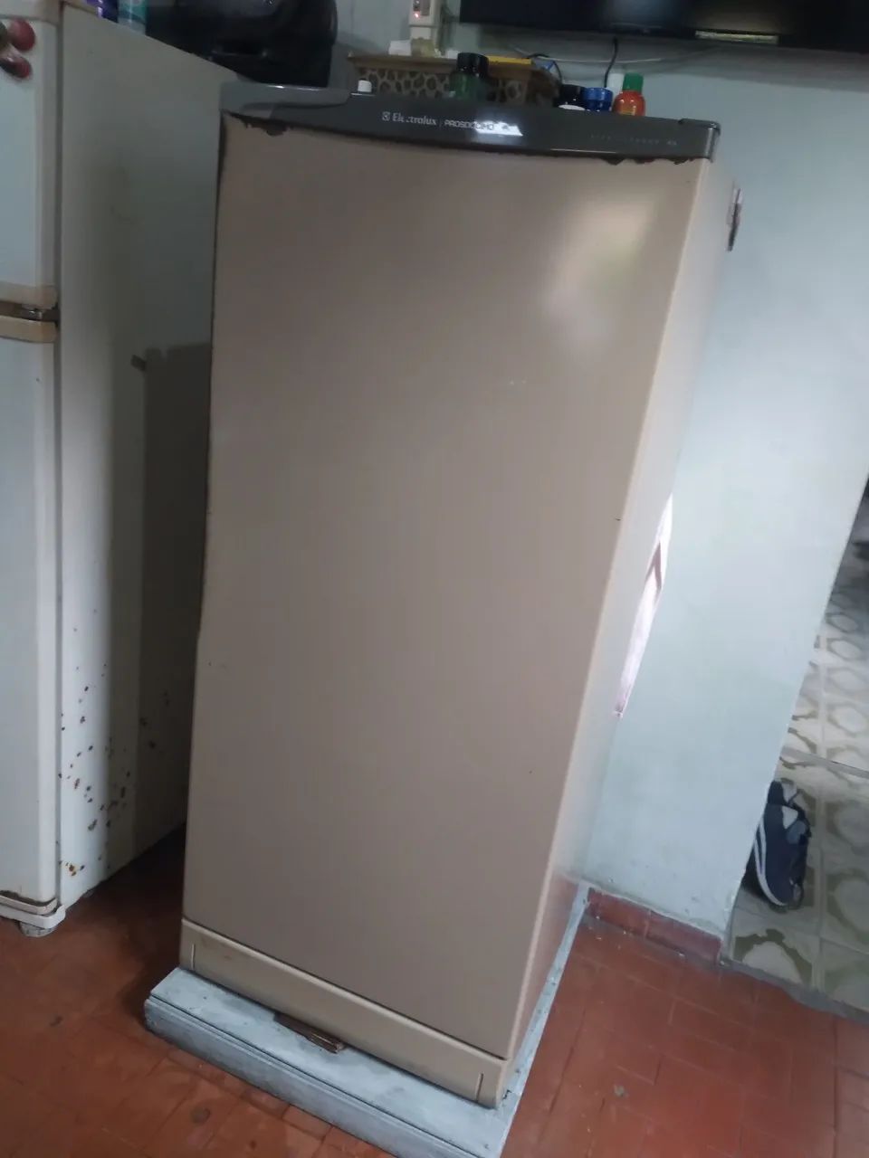 GELADEIRA ELETROLUX PROSDOCIMO. - Foto 4