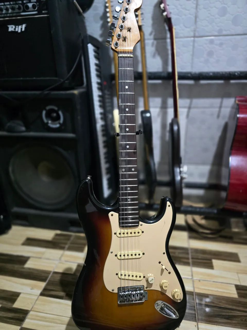 Guitarra Luthier Stratocaster  - Foto 3