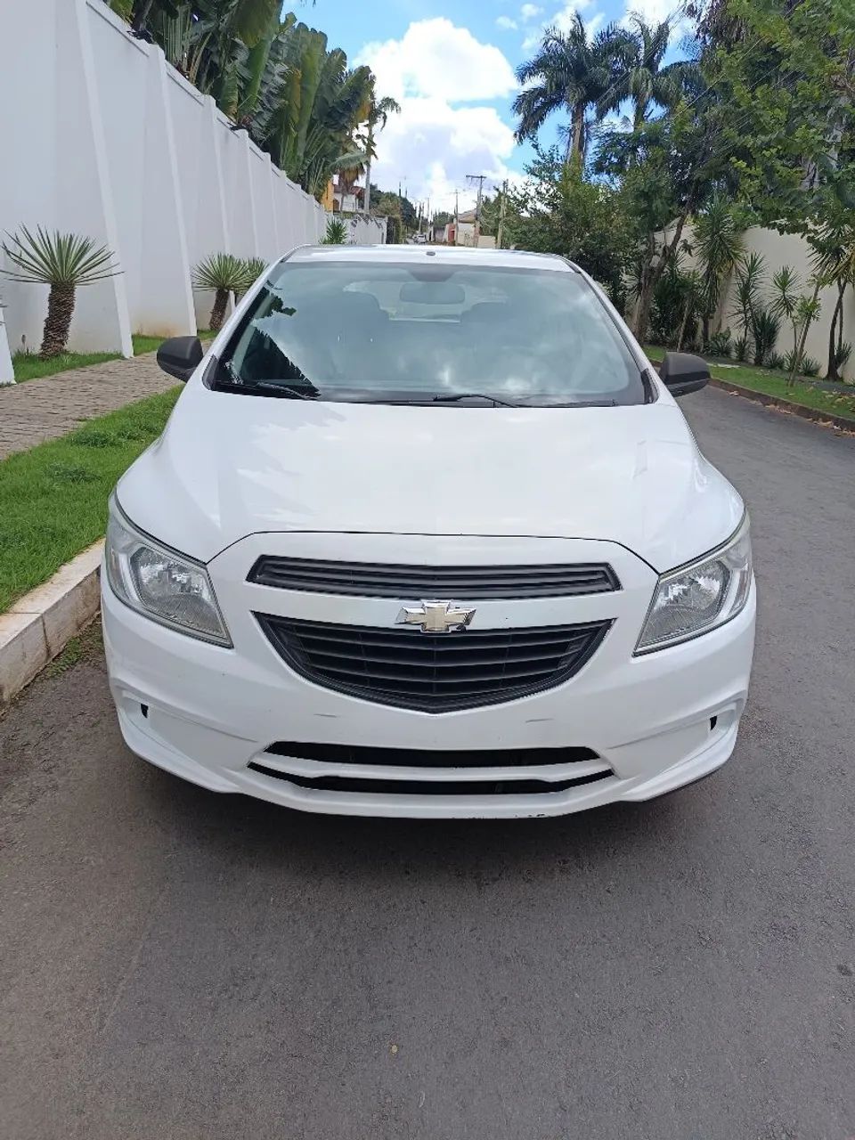 Chevrolet Onix ONIX HATCH Joy 1.0 8V Flex 5p Mec. 2018