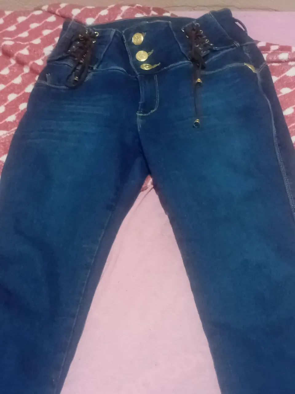 Calça jeans lycra com detalhes dos lados  - Foto 3