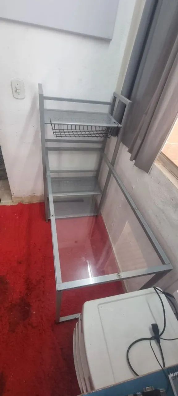 Vendo Escrivaninha com Estante - Foto 2