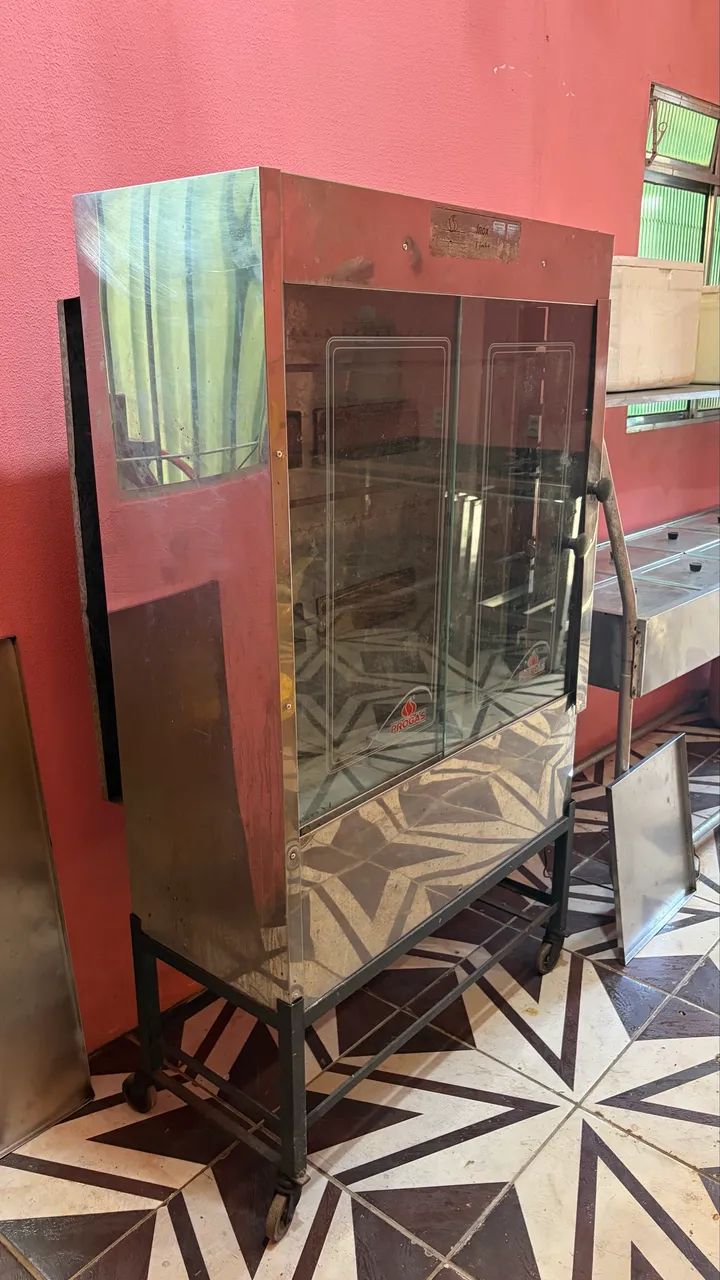 VENDE-SE ASSADOR DE FRANGO - Foto 2