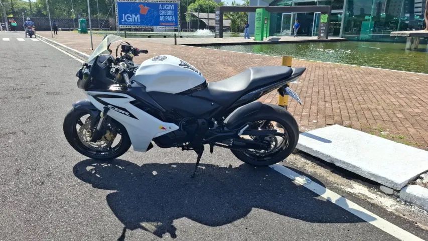 HONDA CBR 600F 2013 - Foto 2