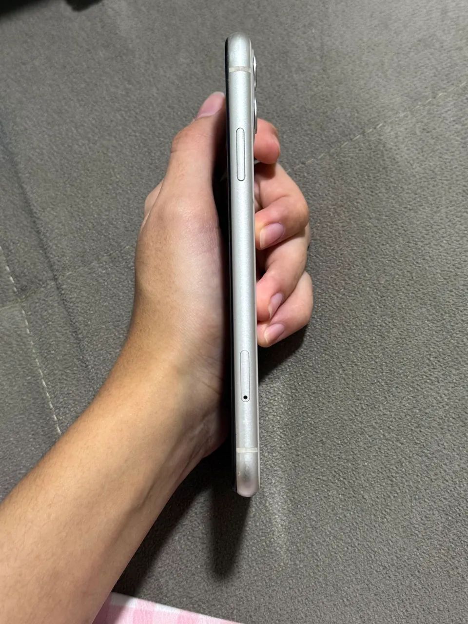 iPhone 11 64GB - Tudo Funcionando - Tela com Defeito - Foto 2
