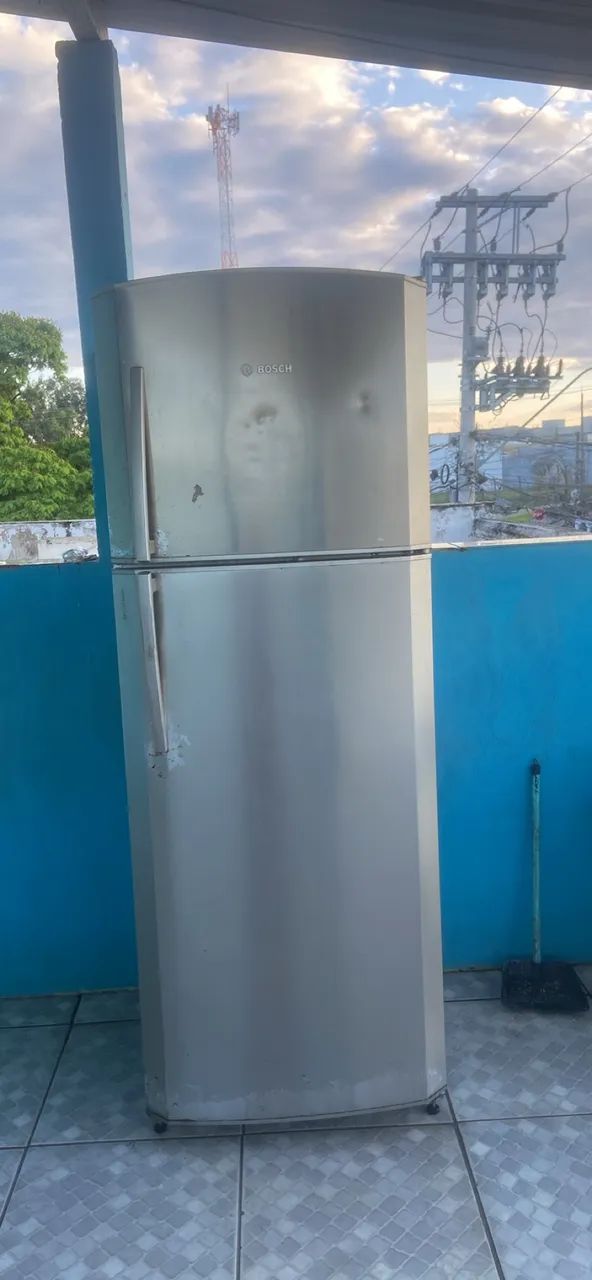 Geladeira Bosh inox com defeito - Foto 2