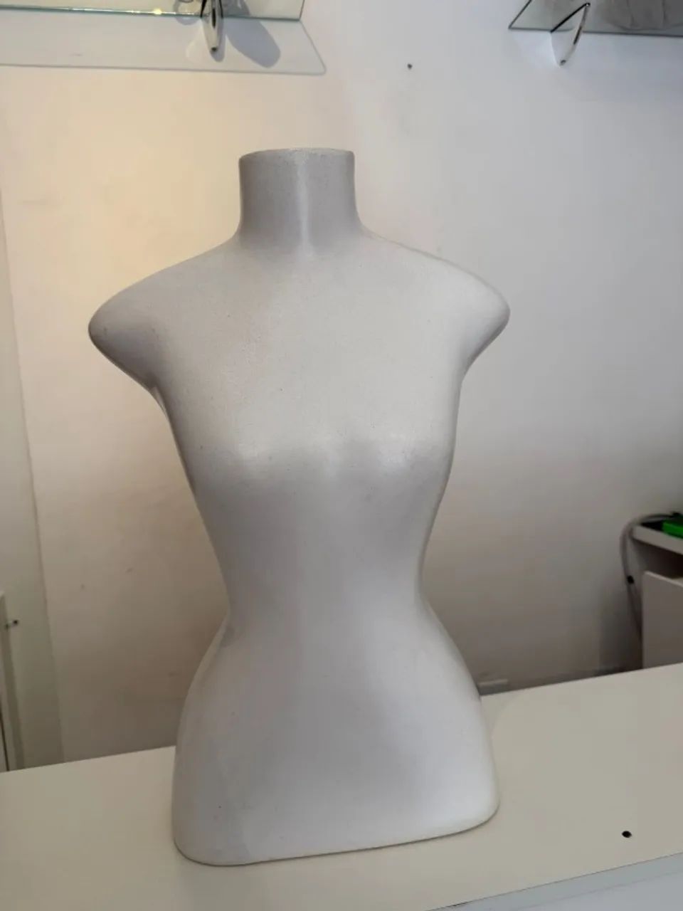 Vende-se mobília de loja - Foto 3