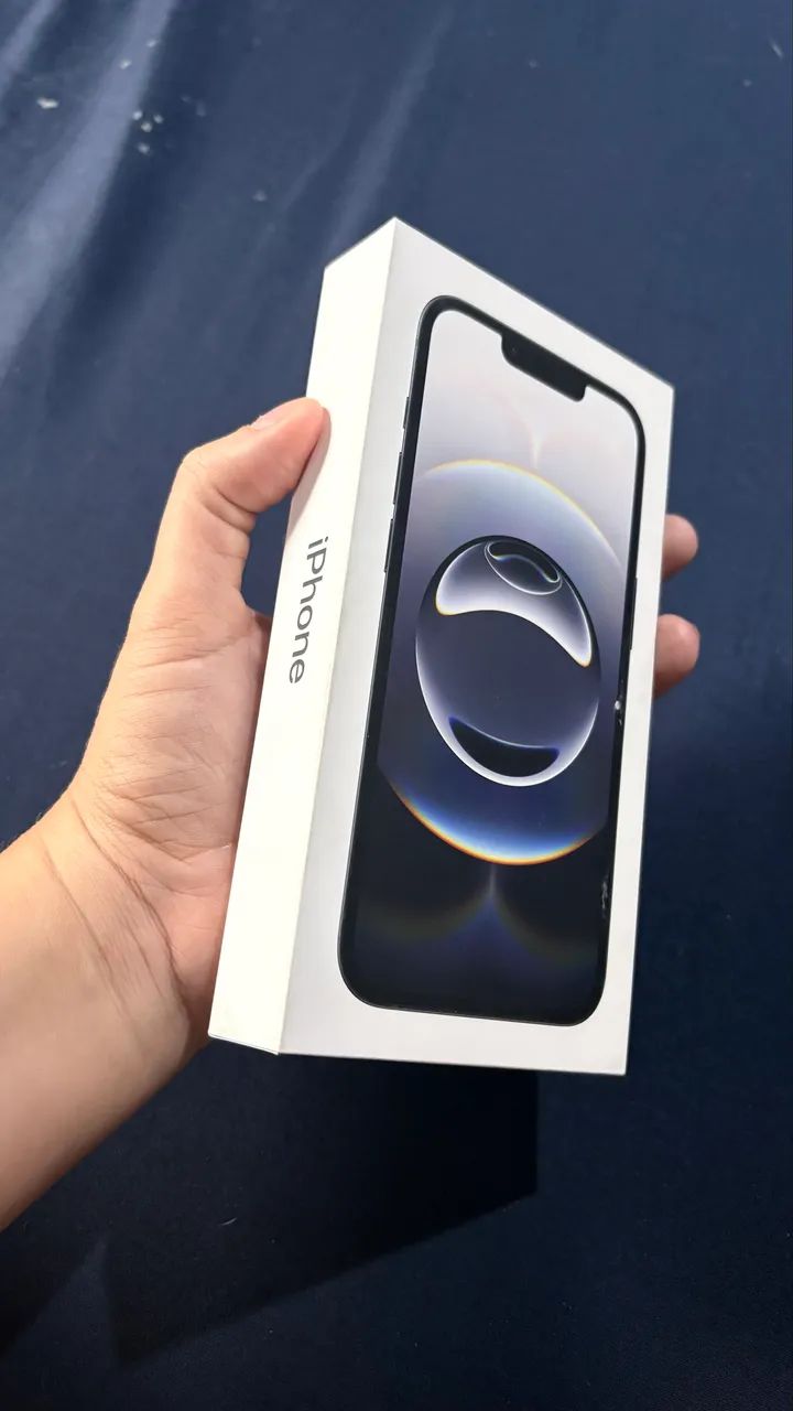 Vendo iPhone 16e novo