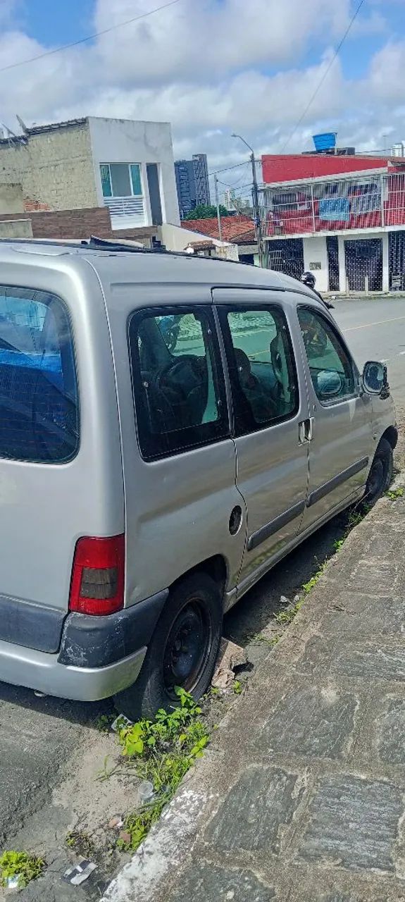 Berlingo 2000  7 lugares  - Foto 5