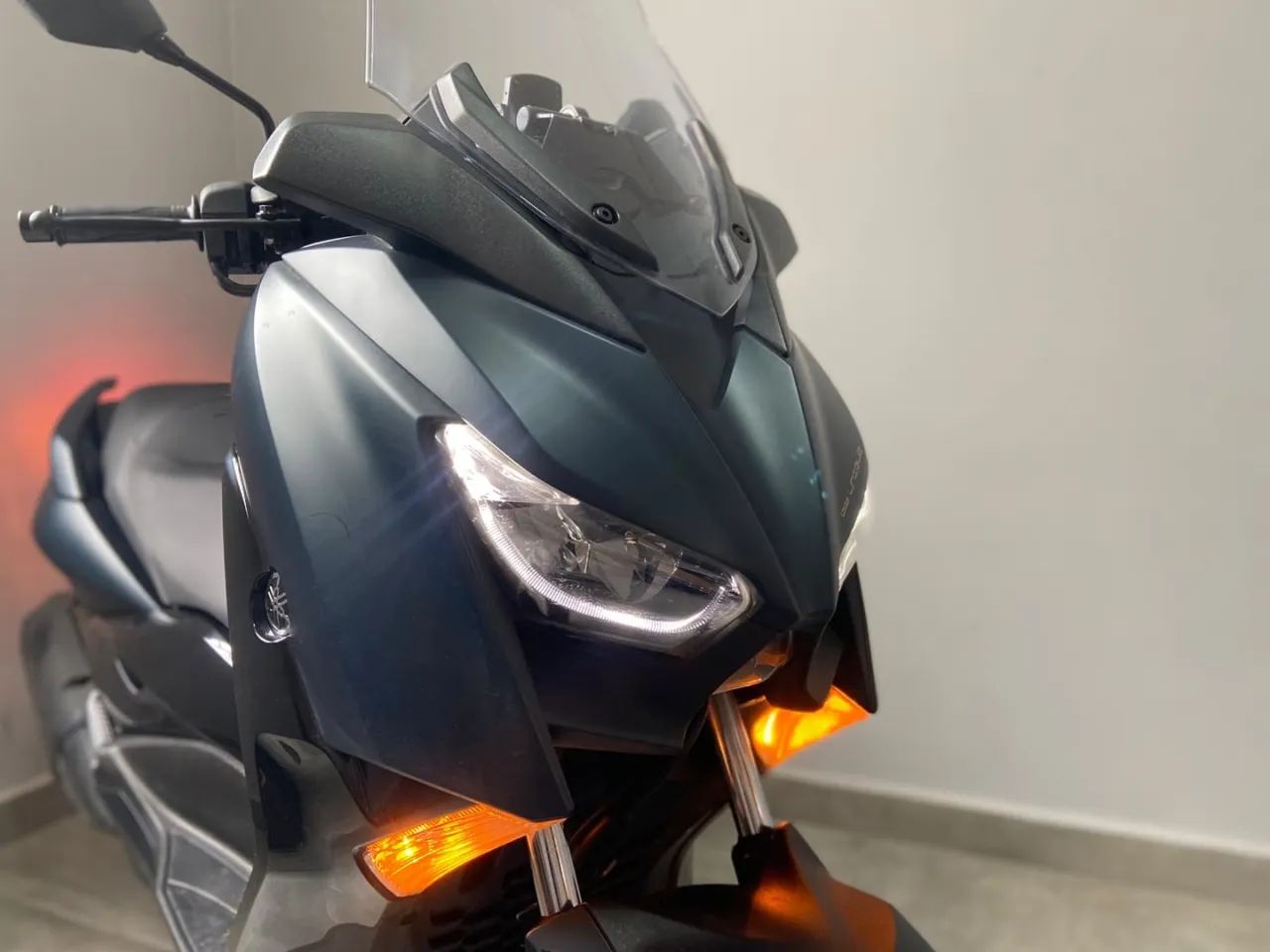 Yamaha Xmax 250 abs 2024 - Foto 3
