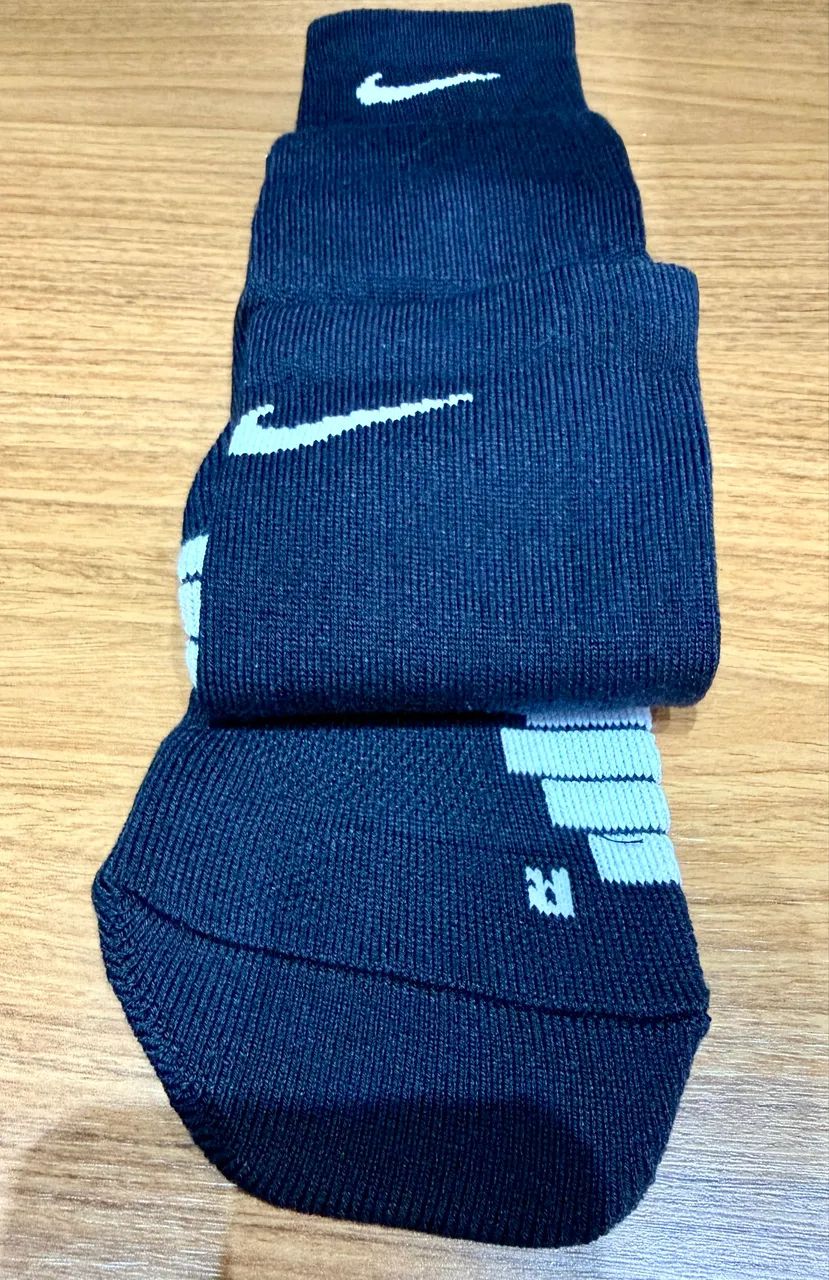 Um Par de Meias NIKE ELITE CREW Original NOVA - Foto 4