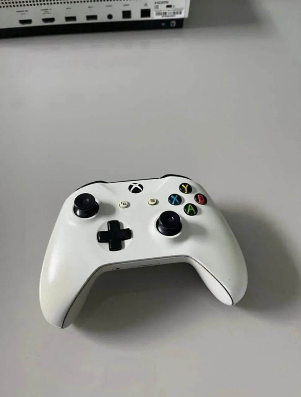 Vídeo game Xbox one s 1 TB  - Foto 2