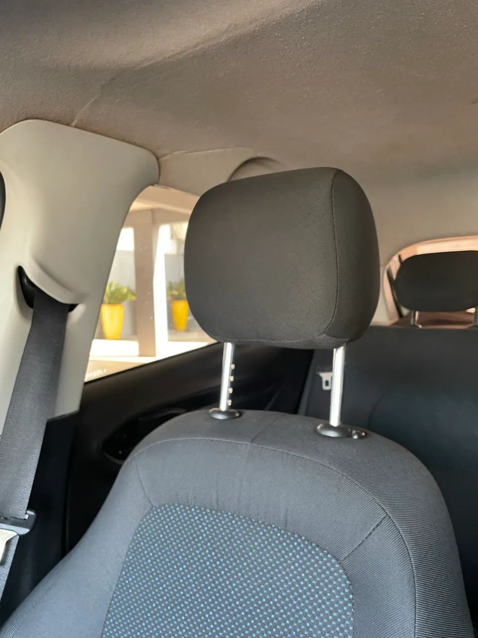 Chevrolet Onix JOY Hatch 1.0 8V Flex Mec. 4P 2018 - Foto 5