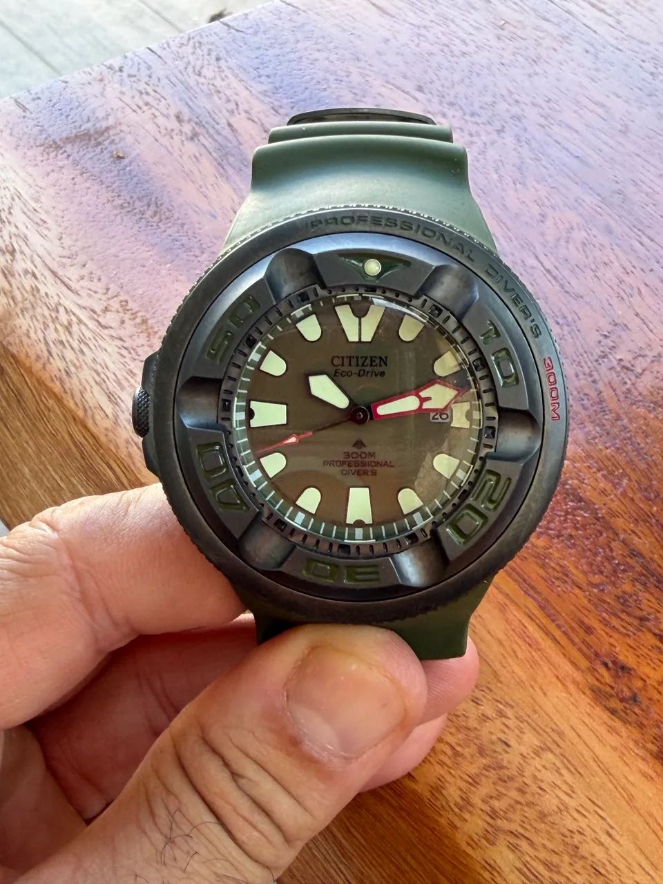 Relógio Citizen ecozilla eco drive 300 metros - Acessórios