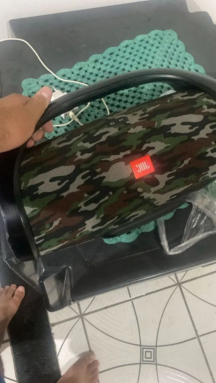 Bombox JBL 1