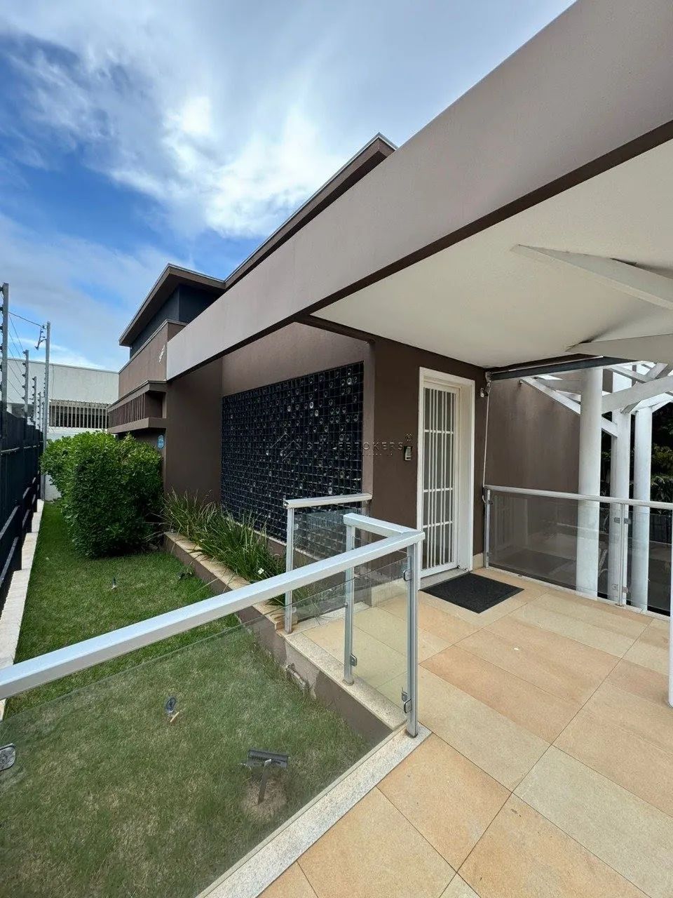 Ponto comercial para Clinica - Av. Floriano Peixoto - próximo Aragon. - Foto 5