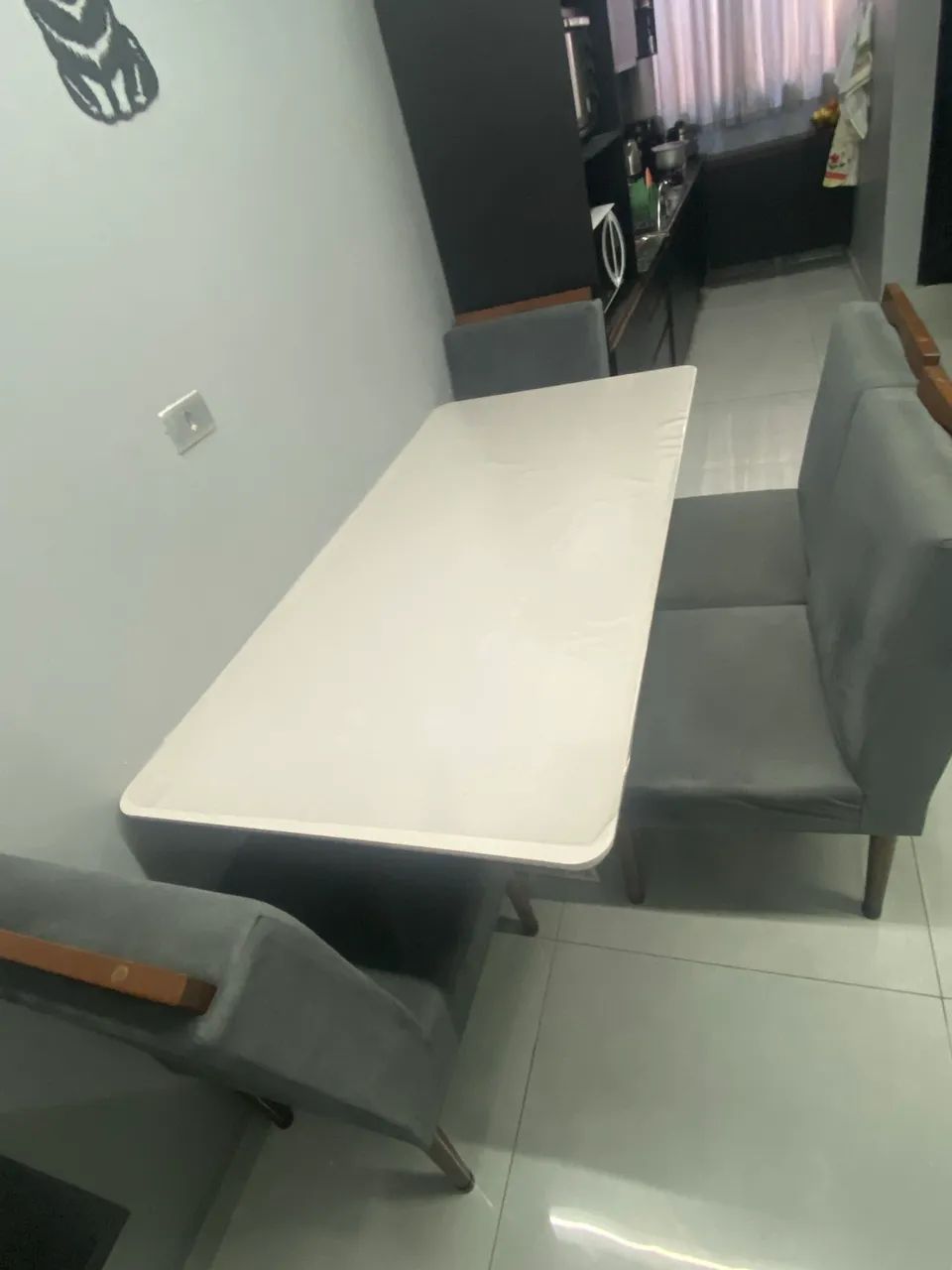 Mesa com Cadeiras 