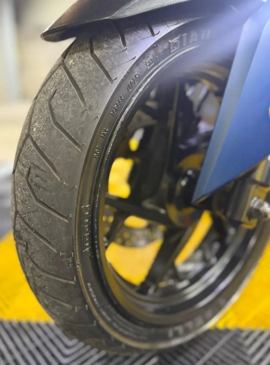 X-Max 250cc baixa km e muito conservada - Foto 4