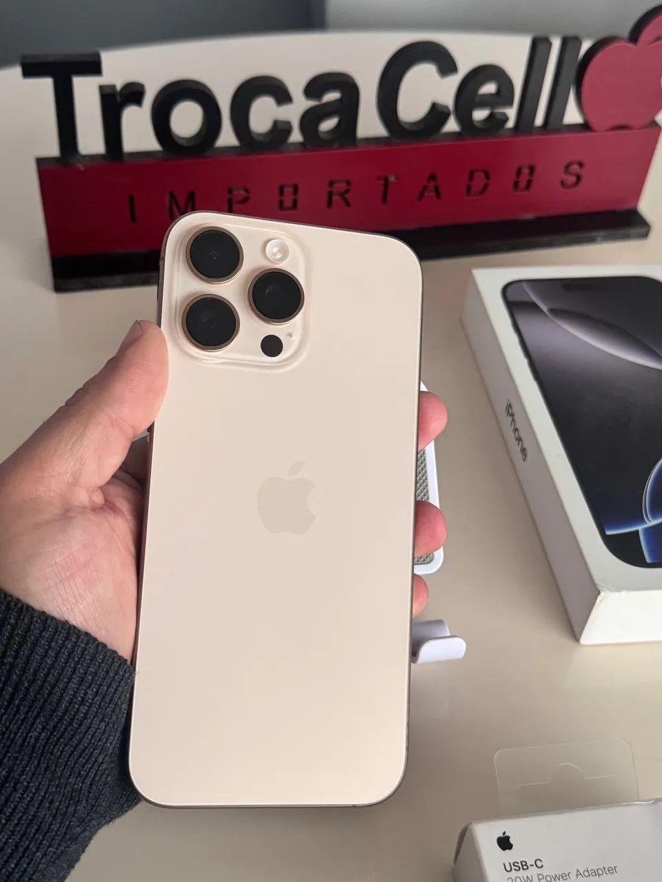 iPhone 16 Pro Max 1TB Desert. Troco ou Parcelo 18x