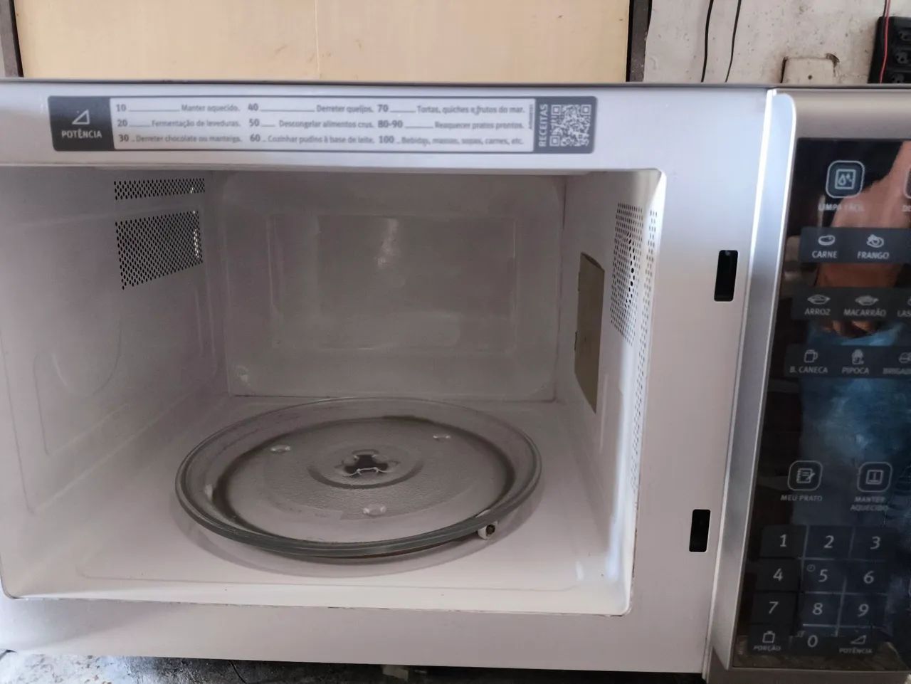 Microondas Eletrolux Inox espelhado - Foto 2