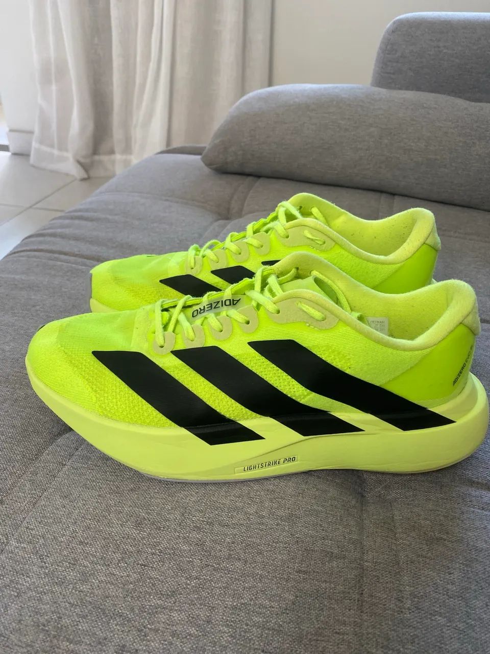 Adidas Evo Sl vendo ou troco por tamanho 44, aceito driver RC - Foto 4