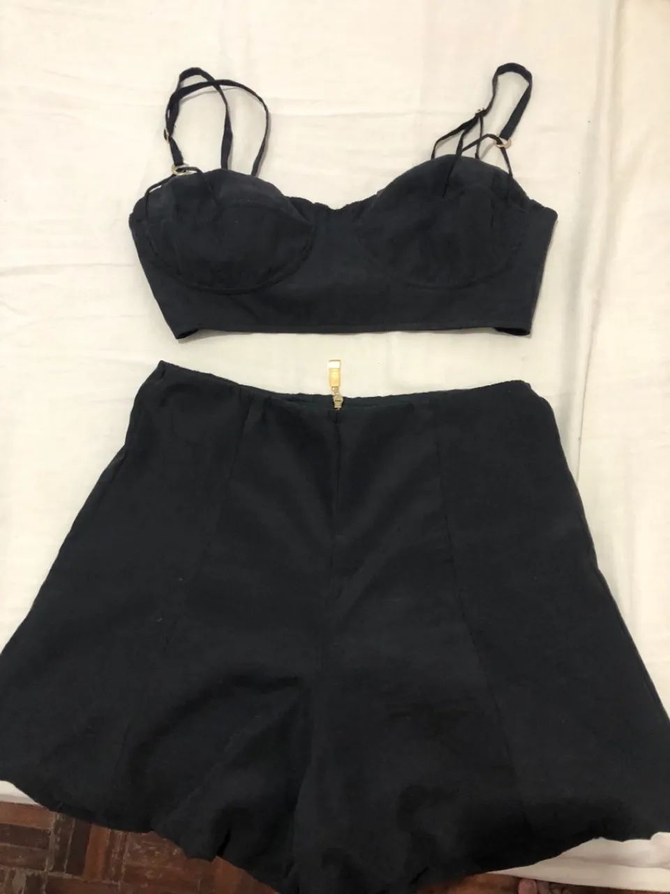 Conjunto fica 