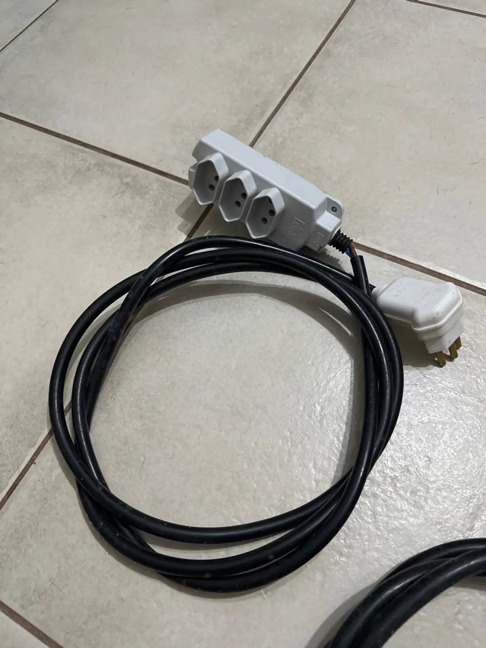 Kit 5 Extensões 20A 2m - Foto 2