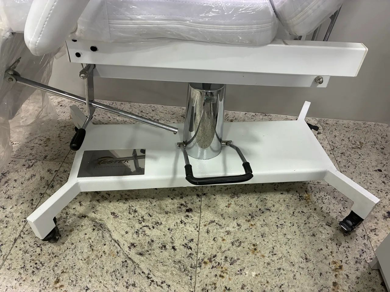 Cadeira de podologia - Foto 3