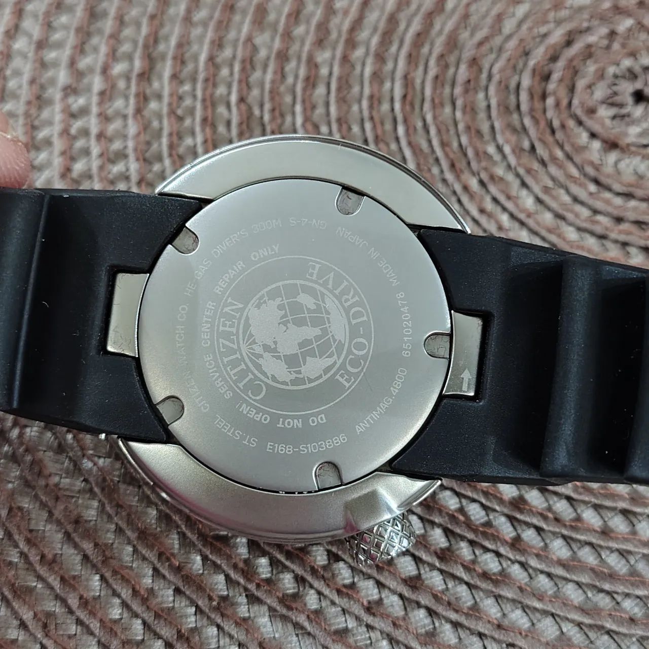 Citizen diver new ecoozilla 300m 