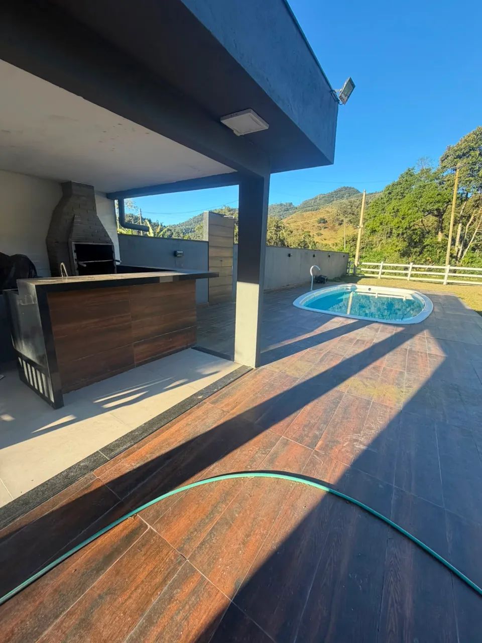 Rancho em lidice (próximo à cacheira sebastião marinho)