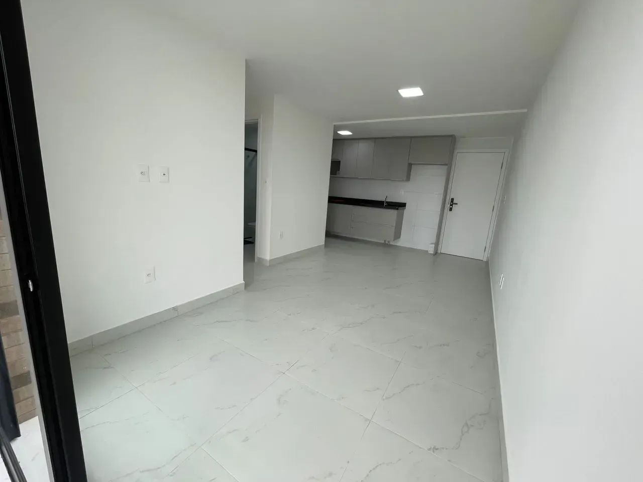 alugo belissimo apartamento com área de lazer completa beira mar - Foto 4