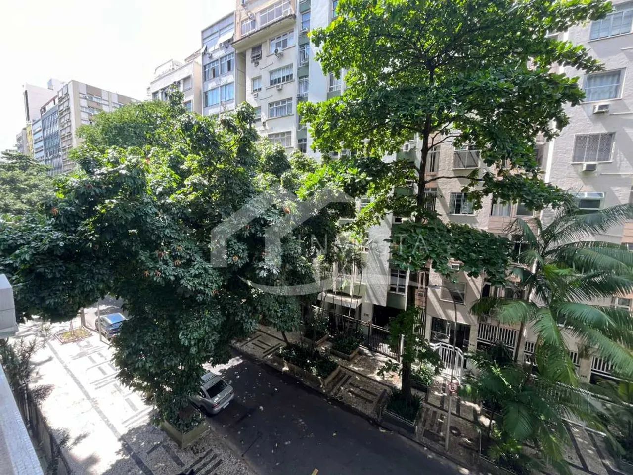 Maravilhoso 3 quarto com vaga em rua nobre