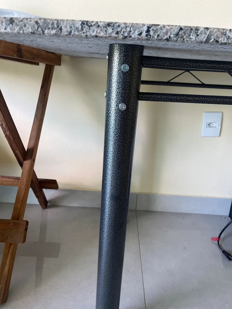 Mesa com 6 cadeiras - Foto 3