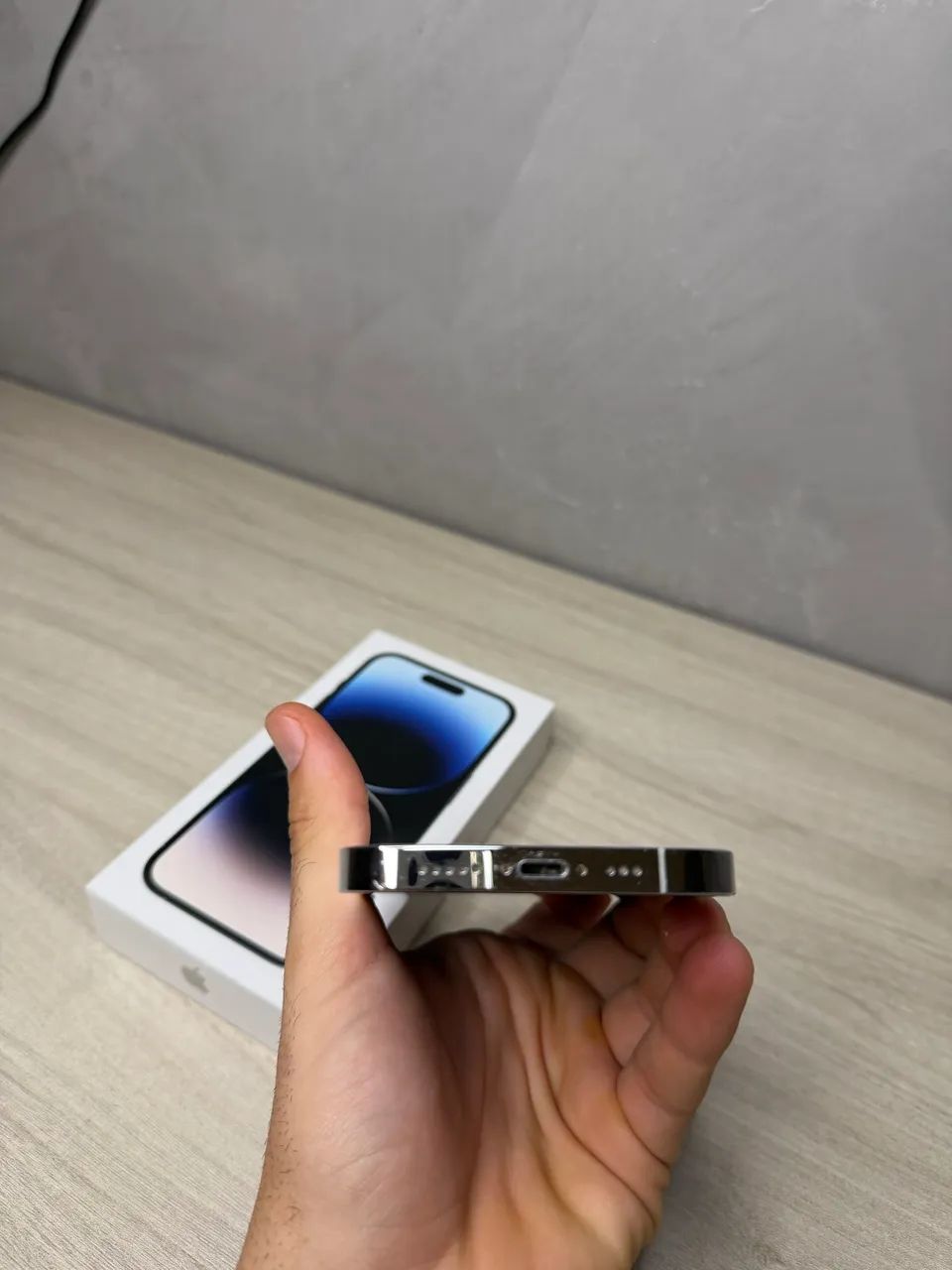Apple iPhone 14 Pro Maxシルバー 本体 iPhone 14 Pro Max 128GB SILVER (seminovo) – LS