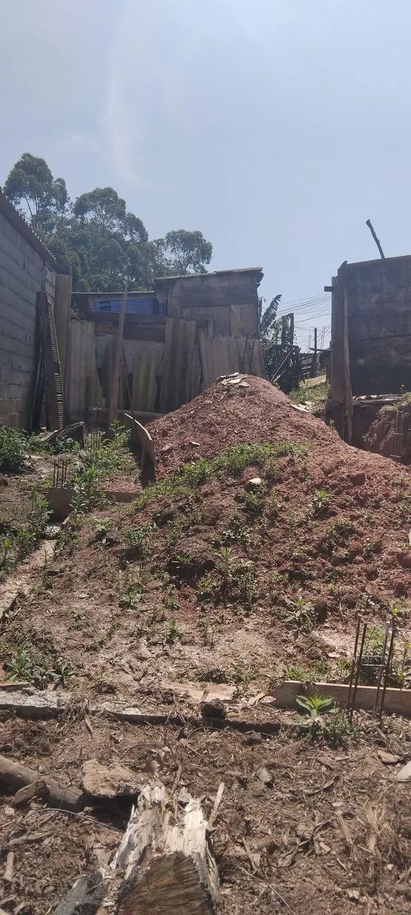 Vende-se Terreno