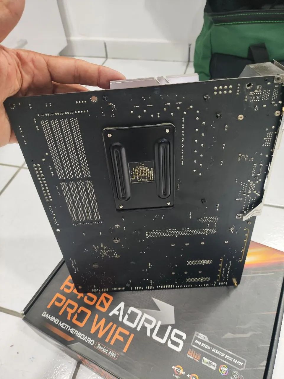Placa mãe B450 Aorus Pro Wifi  - Foto 5