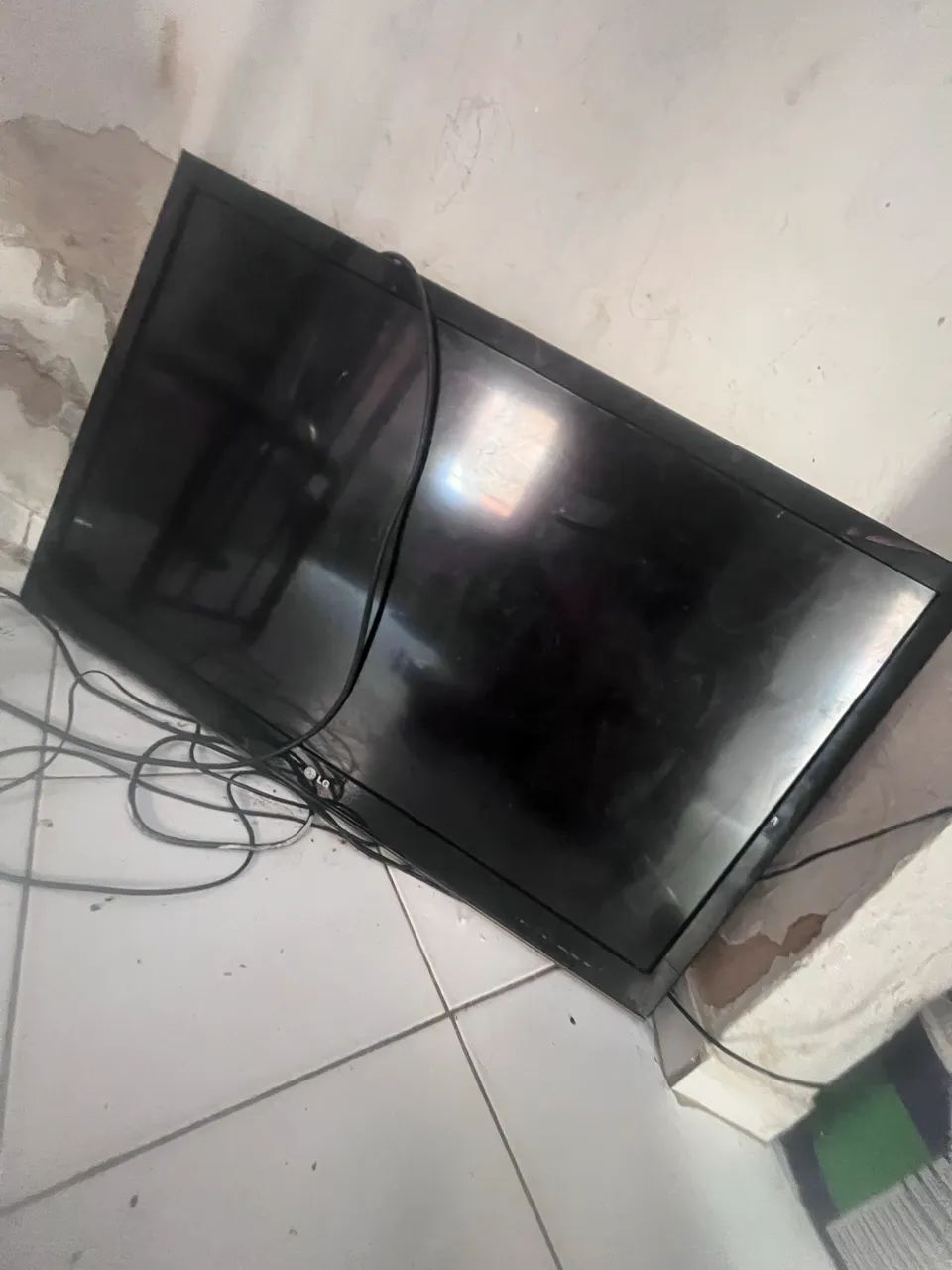 Vendo TV para retirada de peças  - Foto 2