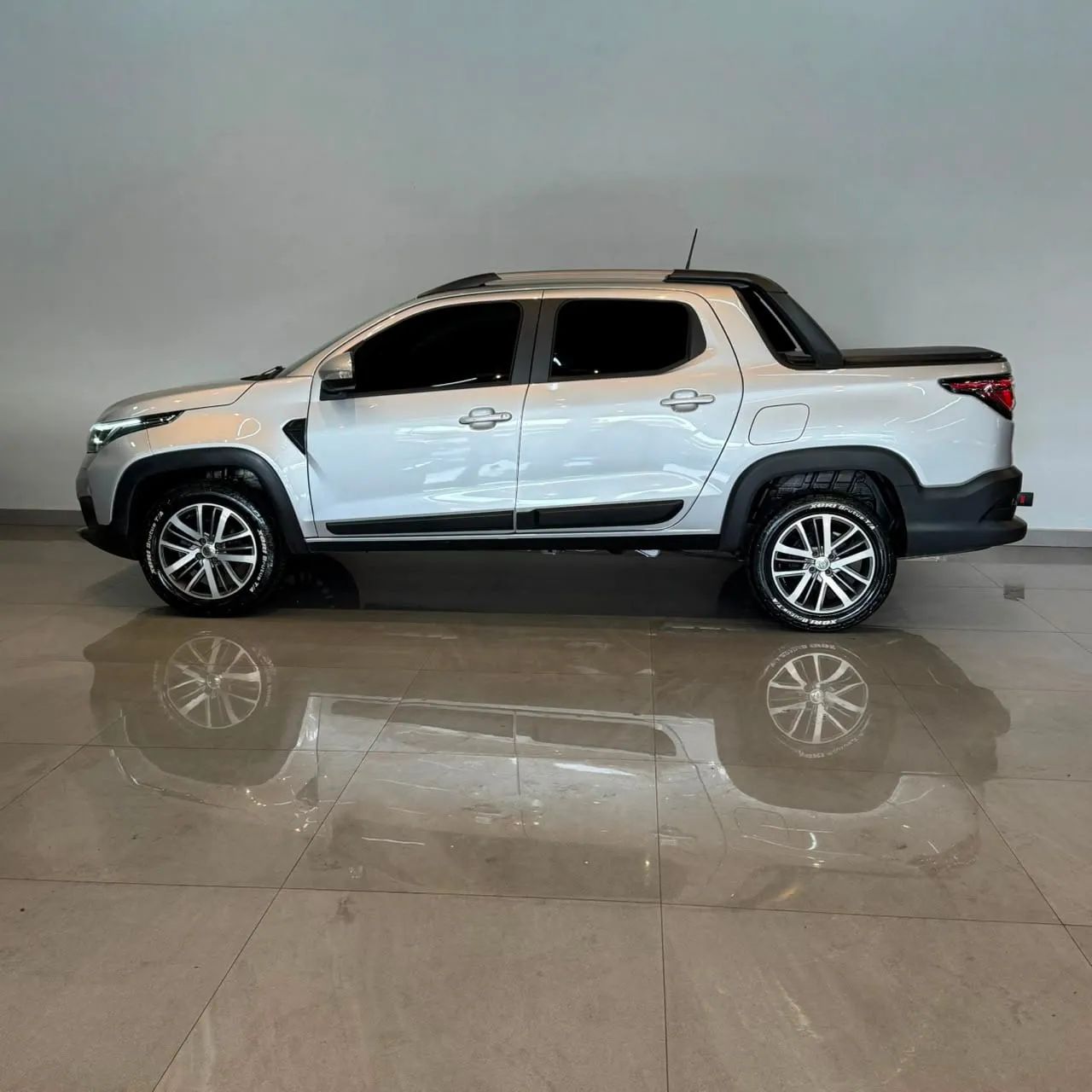Fiat Strada Volcano 1.3 Flex 8V CD 2024 - Foto 4