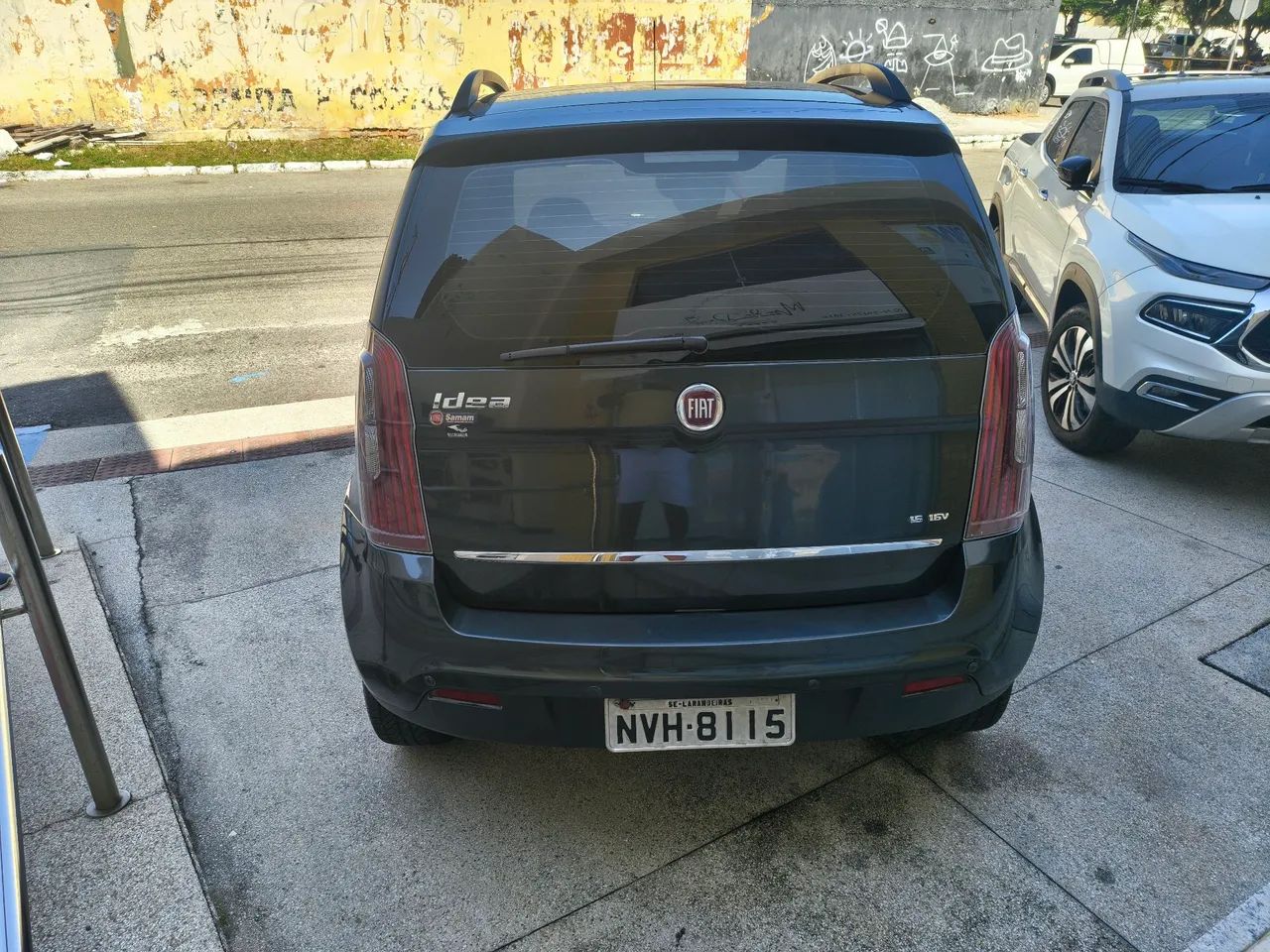 Fiat Idea Essence 1.6 Flex 16V 5P 2012 - Foto 3