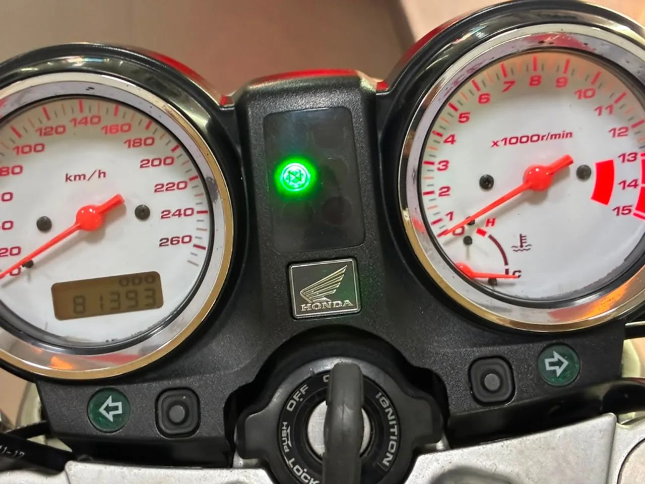 HONDA HORNET 600F /2005 - Foto 4
