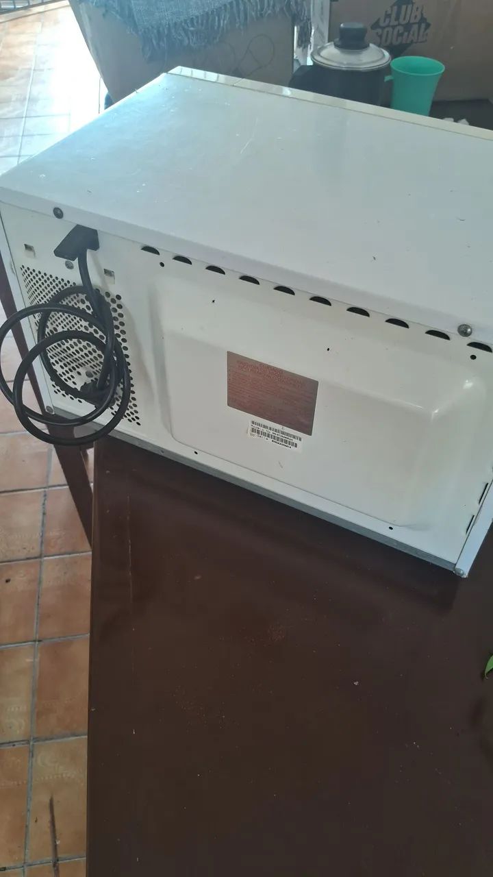 Micro-ondas Panasonic 21L - Foto 4
