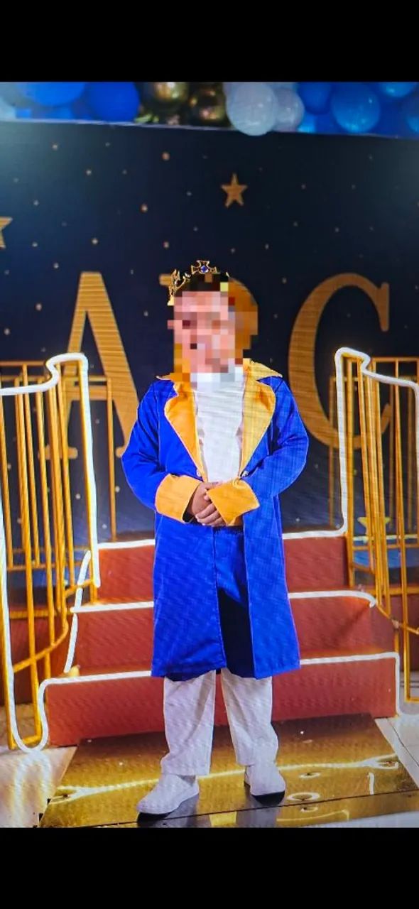 Roupa Rei ? /Fantasia 10/12 anos