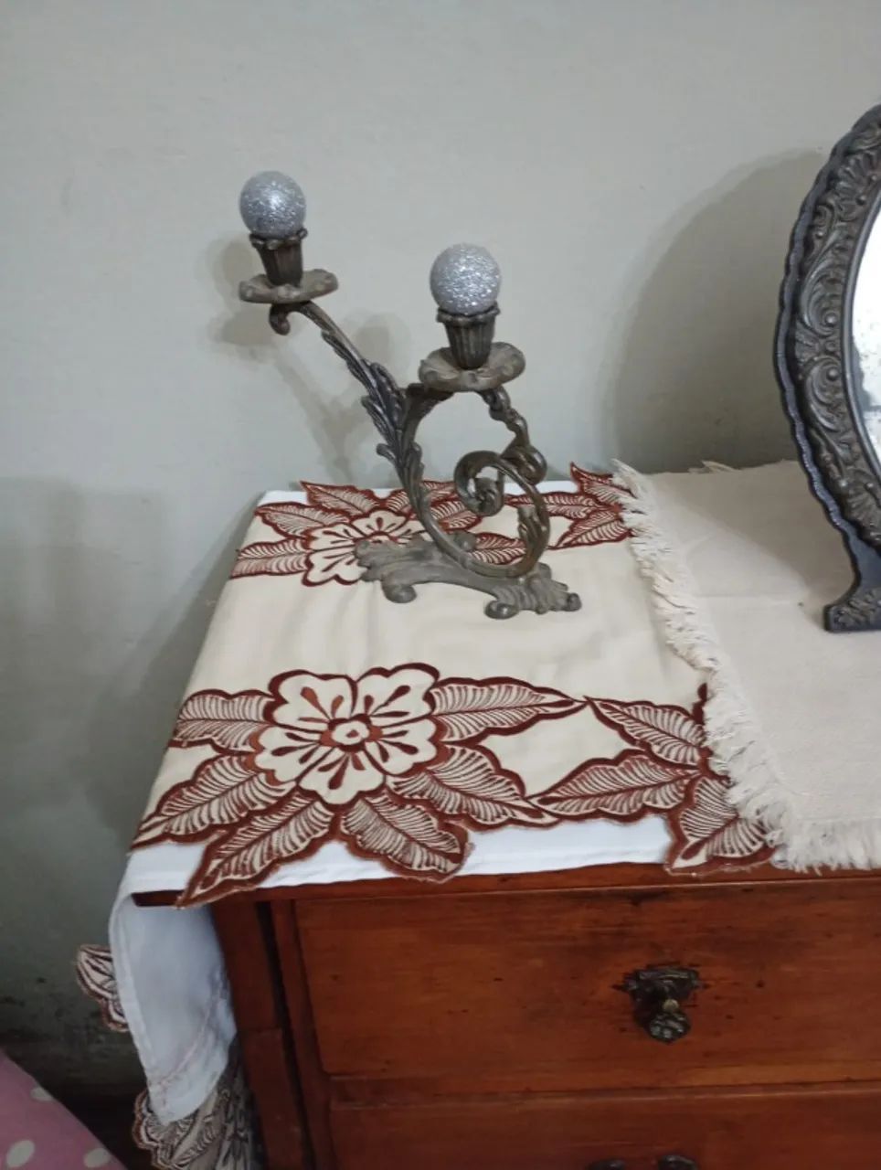Espelho em prata e dois castiçal - Foto 2