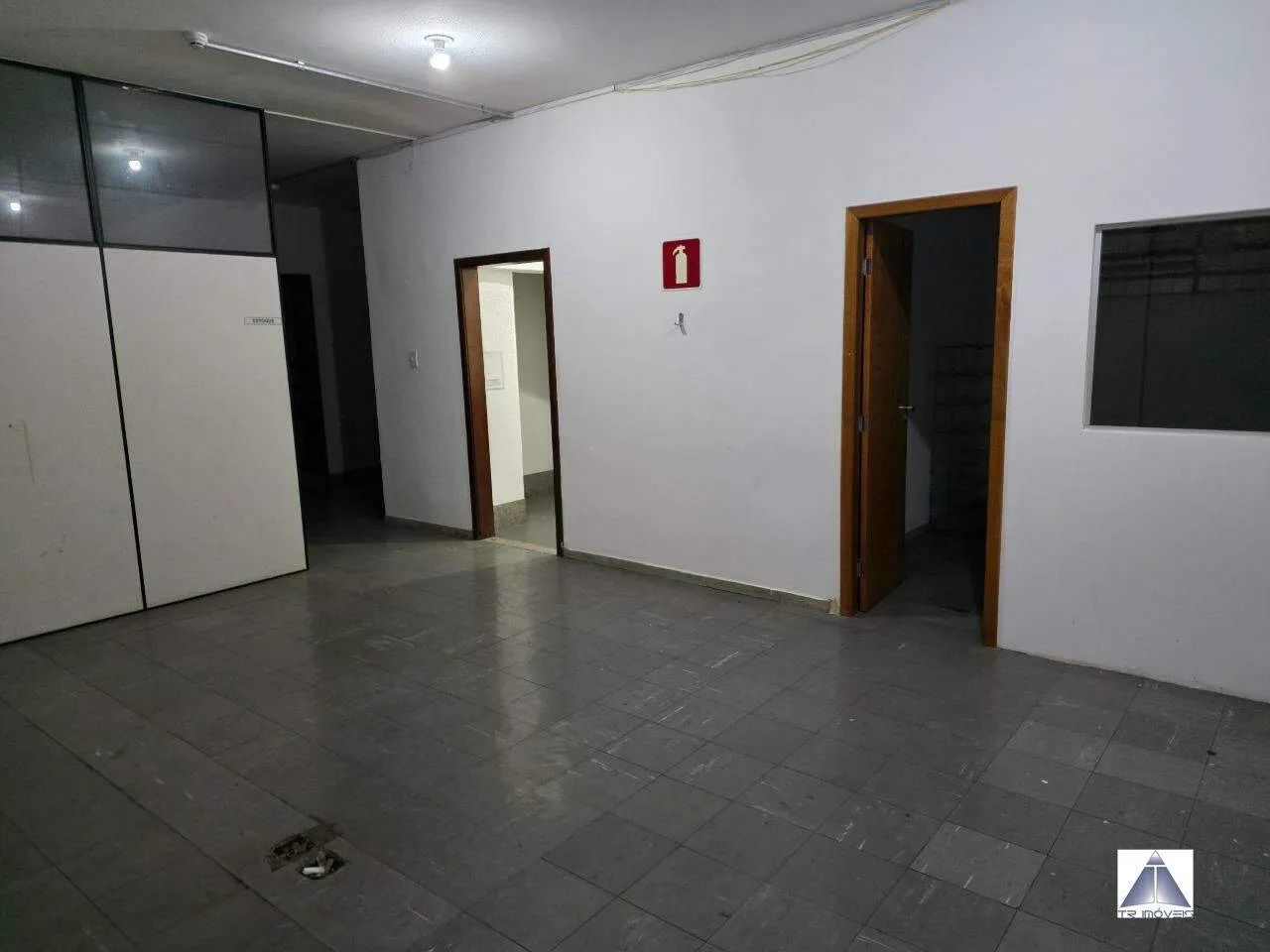ALUGUEL, LOJA NA AV AUGUSTO DE LIMA COM 288M2! - Foto 2