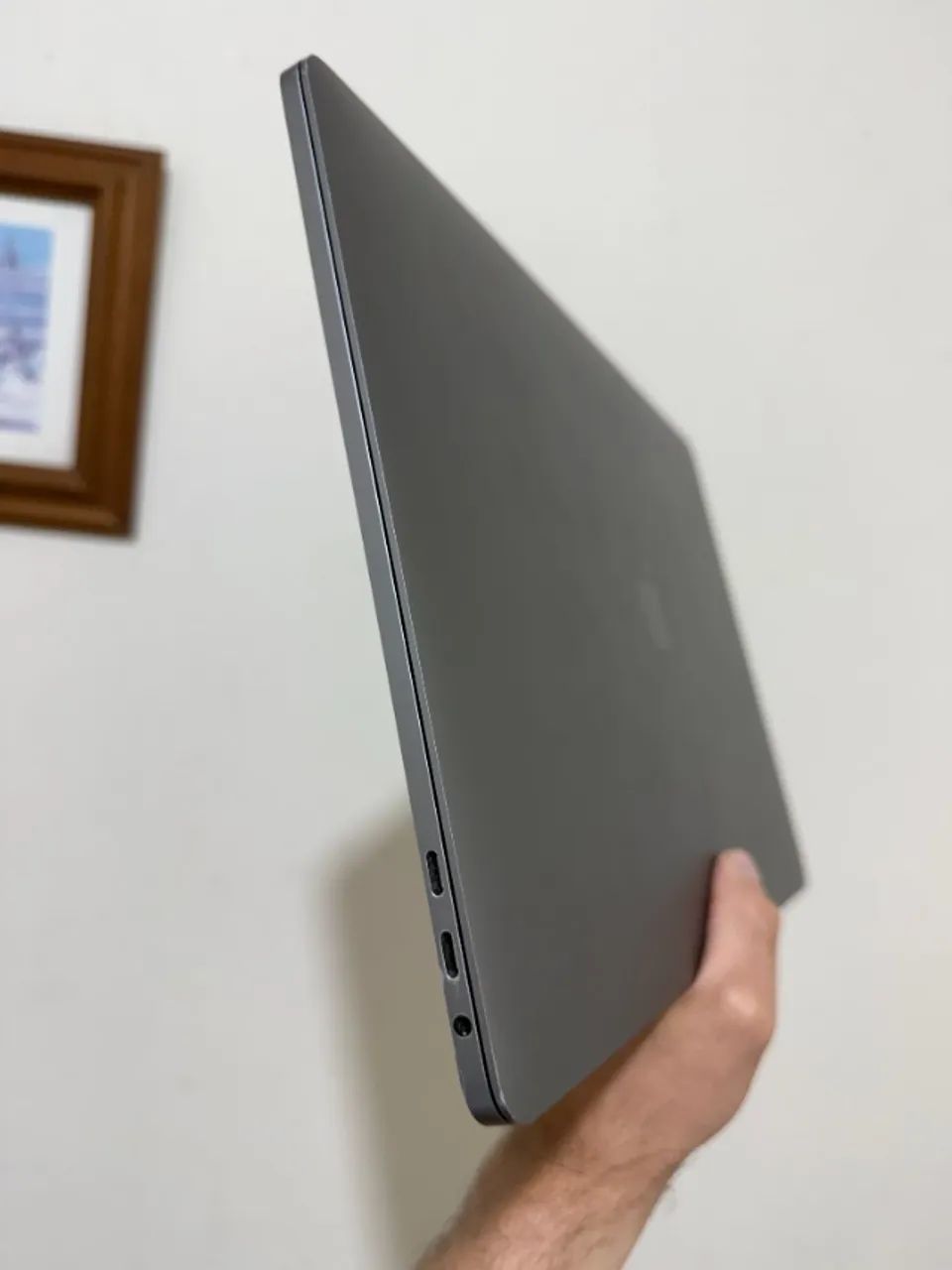 *Macbook Pro 2019 15'', 512/16Gb - Garantia - Loja Física - Foto 3