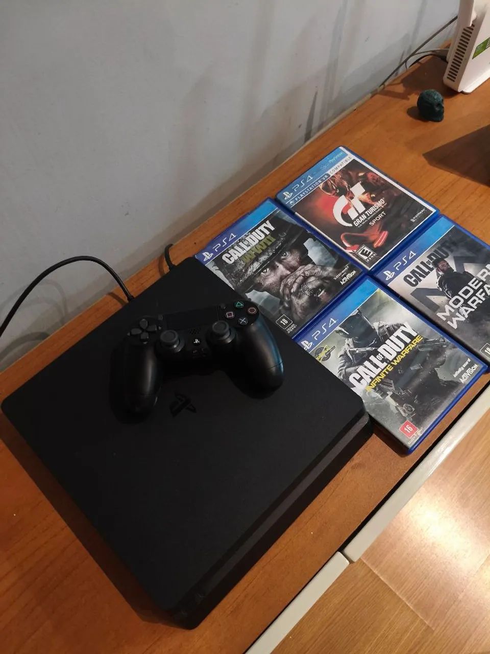 PS4 SLIM 1TB - Foto 4