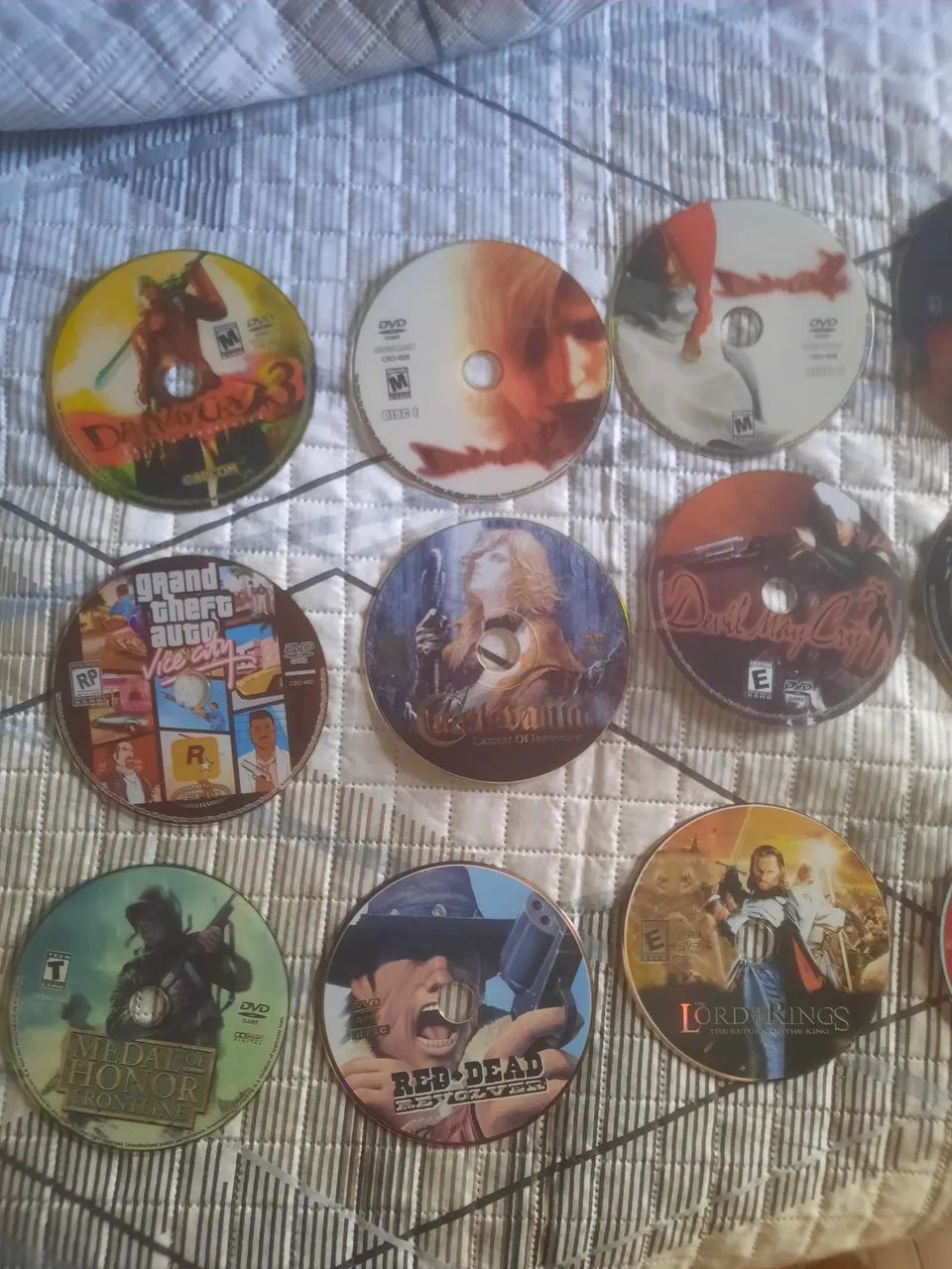 JOGOS PS2 - Foto 3