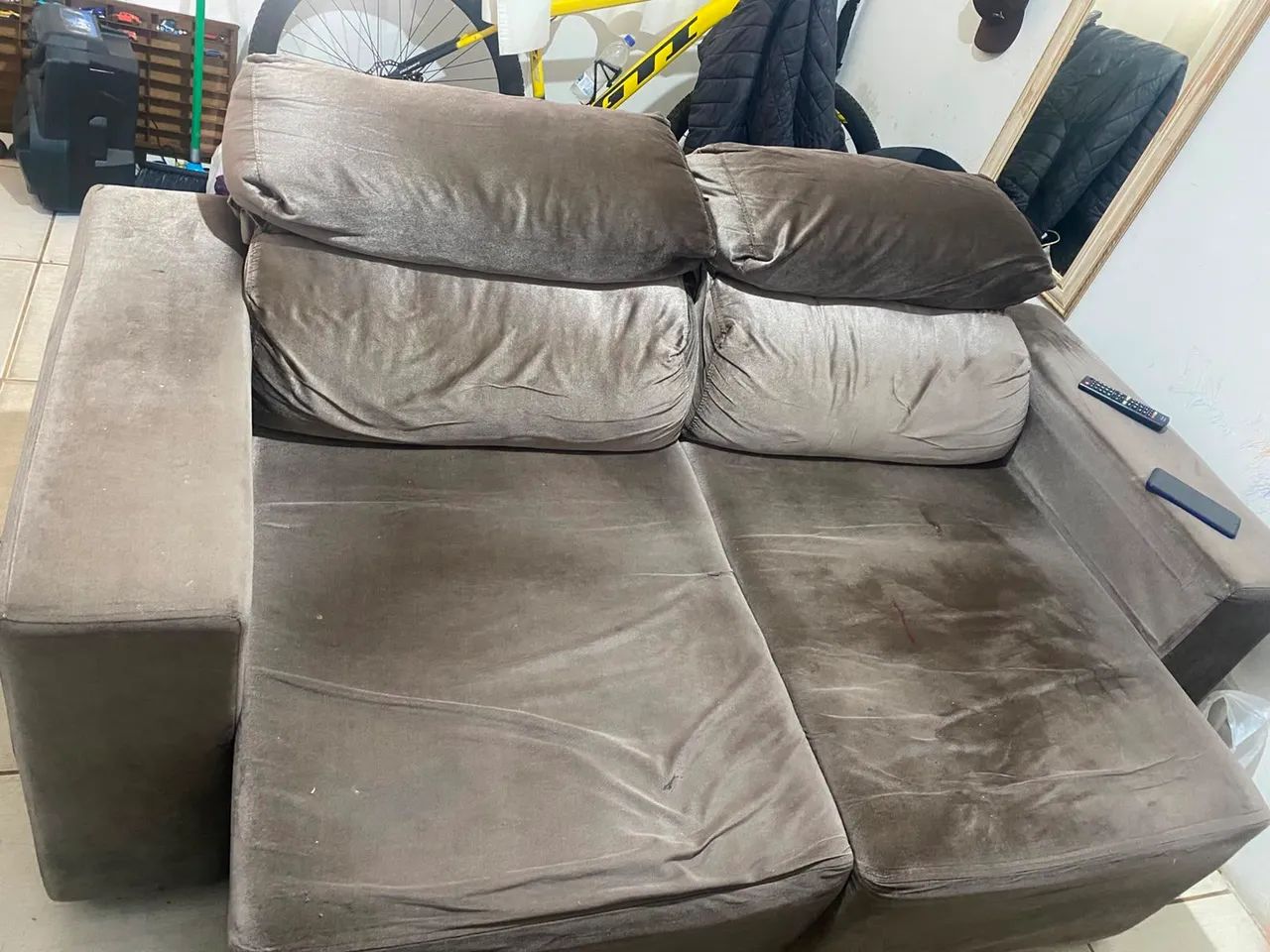 Vendo Sofá retrátil - Foto 3