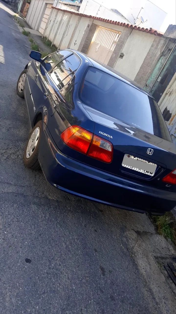Honda Civic Sedan LX 1.6 16V Mec. 4P 2000